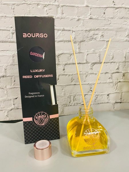 معطر جو سائل 200مل  مع عيدان ملونة روائح متعددة Bourgo++